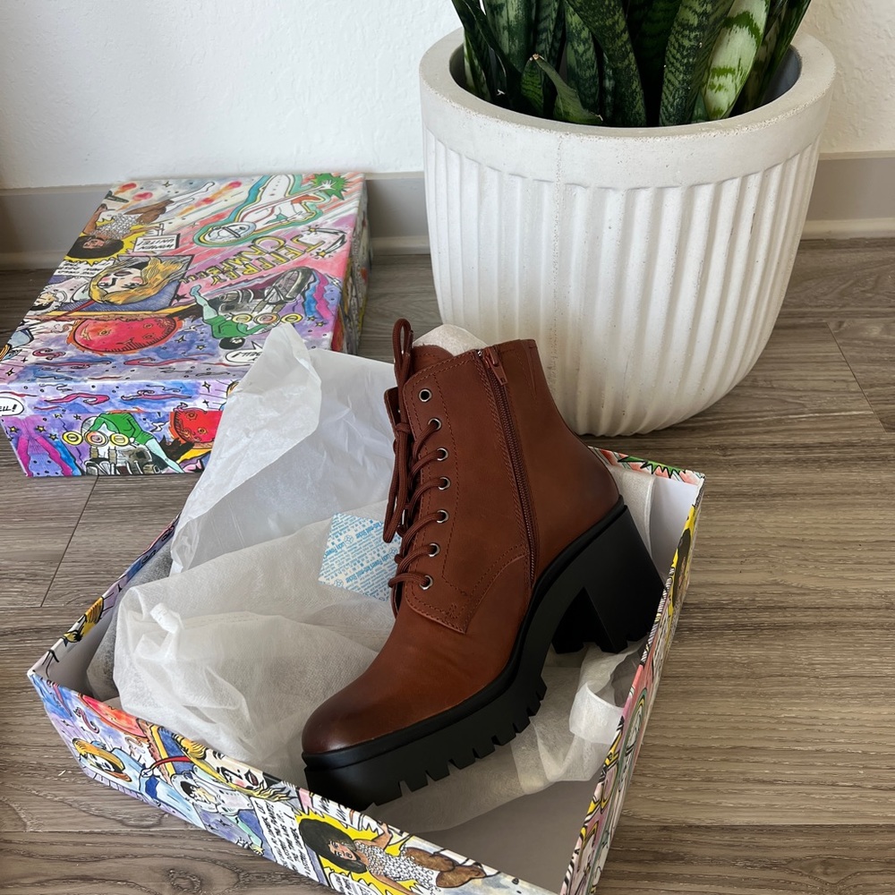 Jeffrey Campbell - ANEMONE-LU - Brown Size: 10 - Lace Up Boot - Picture 2 of 7